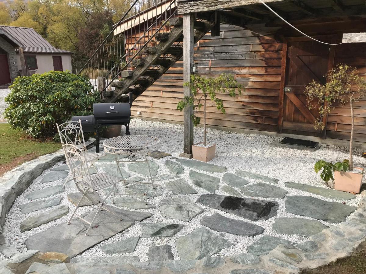 Three Thirty B & B Queenstown Exterior photo